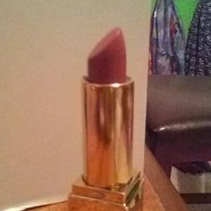Este Lauder Lipstick